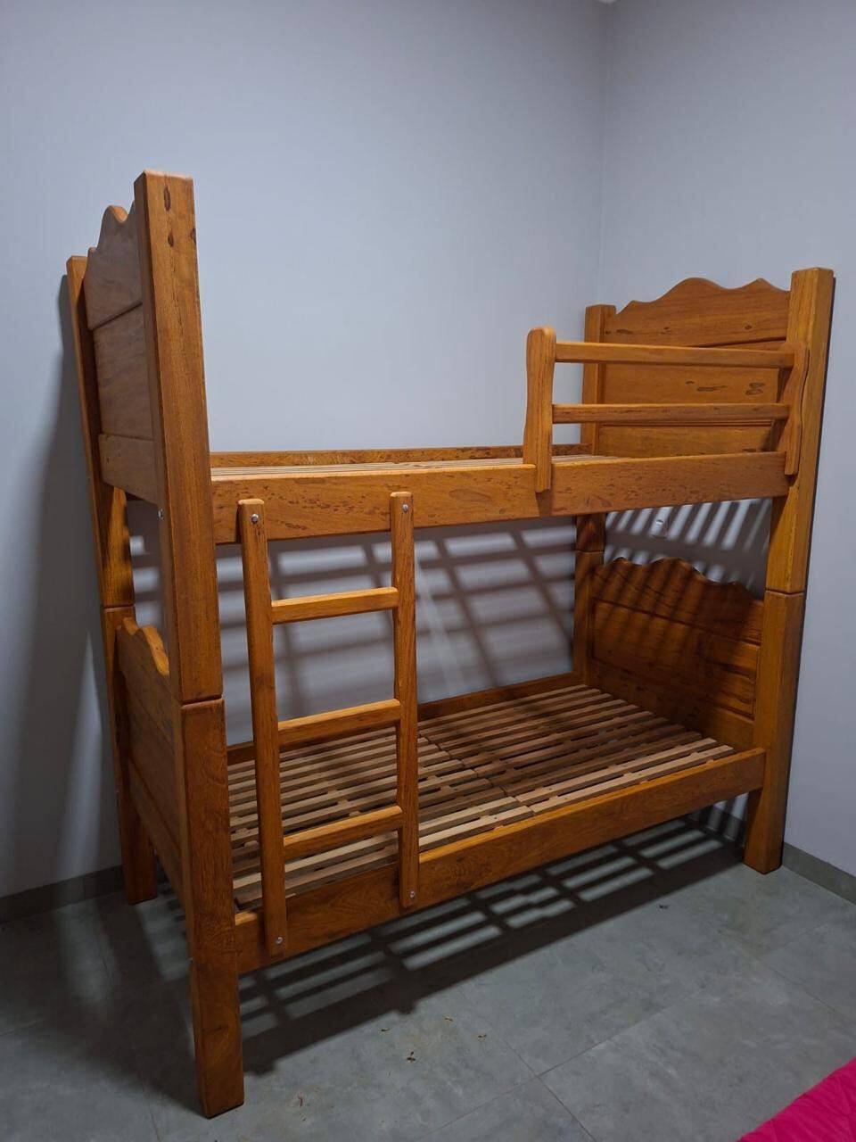 Camas e Beliches rústico artesanal